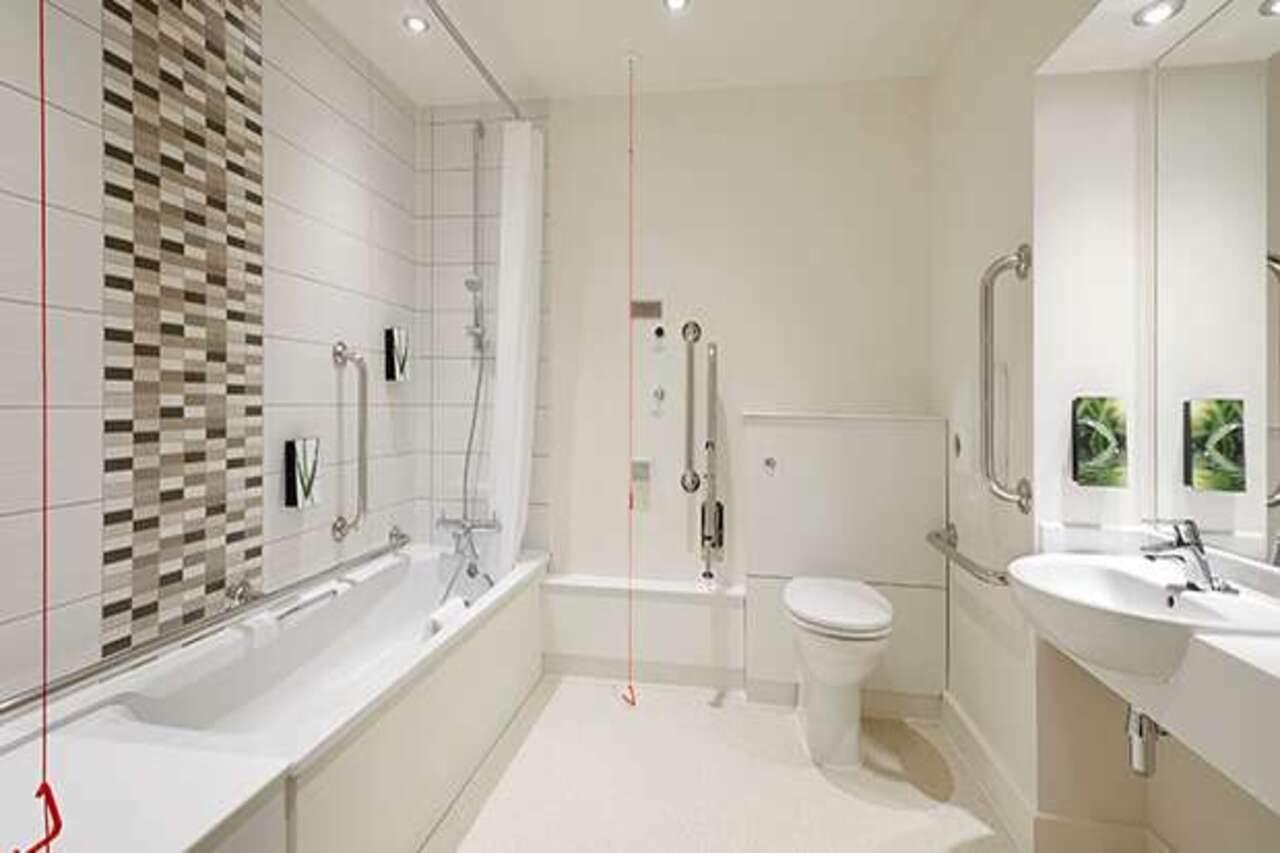 Premier Inn Wirral - Heswall Exteriör bild